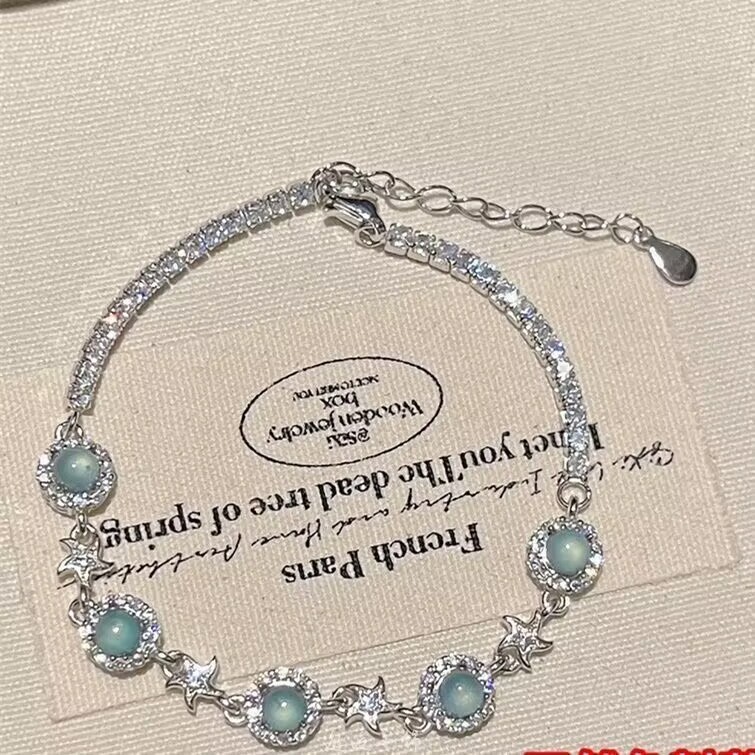 "Coral Sea" Cool Sea Blue Sparkling Diamond Bracelet for Women, Accessible Luxury Niche, Exquisite New Chinoiserie New Hand Jewelry "Coral Sea" Cool Sea Blue Sparkling Diamond Bracelet for Women, Accessible Luxury Niche, Exquisite New Chinoiserie New Hand Jewelry