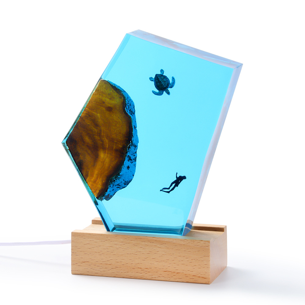 Ocean Micro-Landscape Solid Wood Resin Lamp Ornaments Museum Exhibition Turtle Diver Resin Crafts Miniature Bonsai