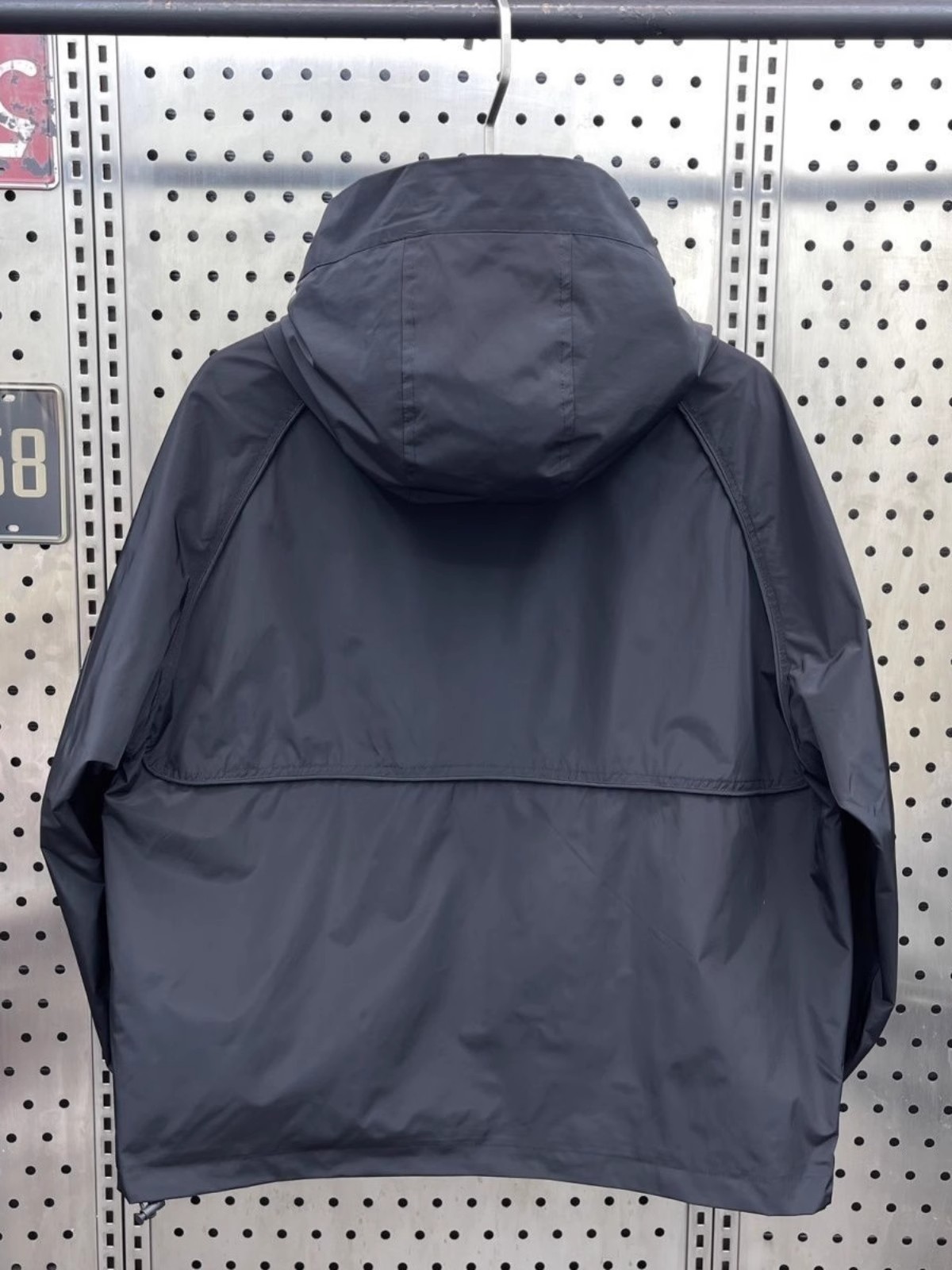 Estilo caliente otoño e invierno nuevo estilo herramientas chaqueta casual de moda con capucha para hombres chaqueta de todo fósforo de tendencia chaqueta superior