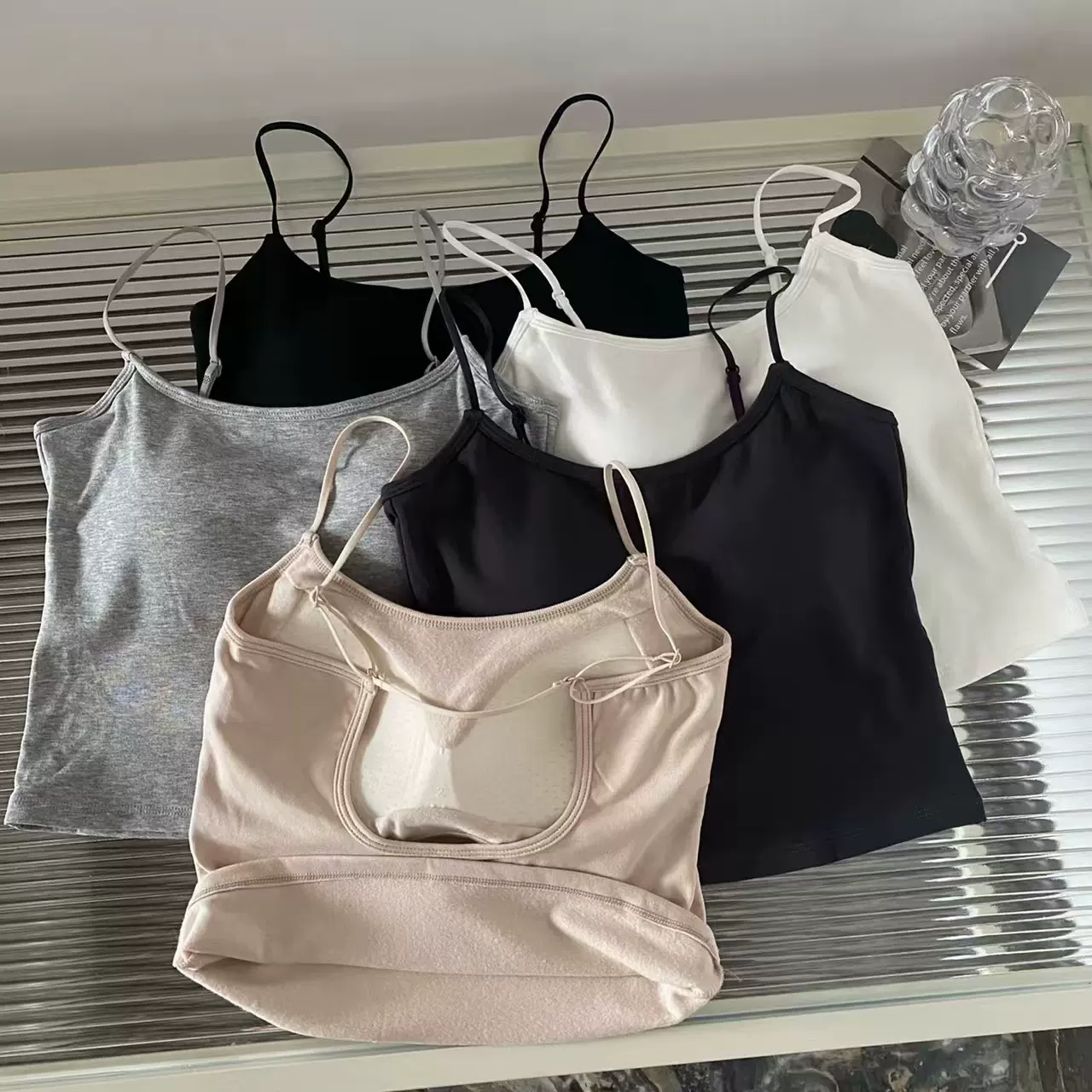 2025新款秋季韩版磨毛加厚保暖带胸垫女无袖背心修身显瘦打底上衣