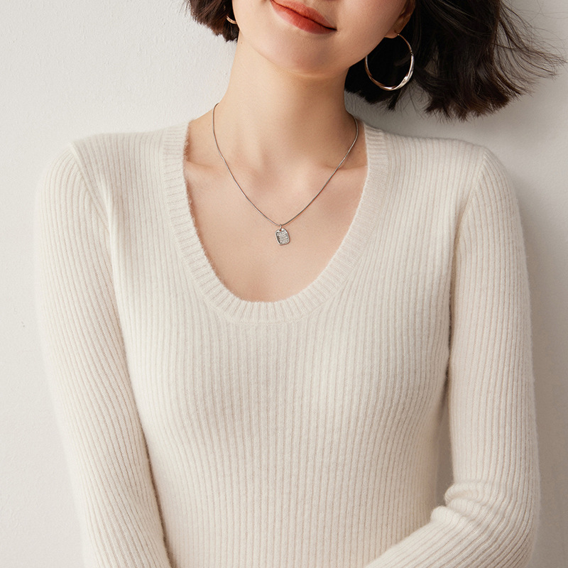 カシミヤのシャツの女性U襟の長袖はスリムで優しいです。