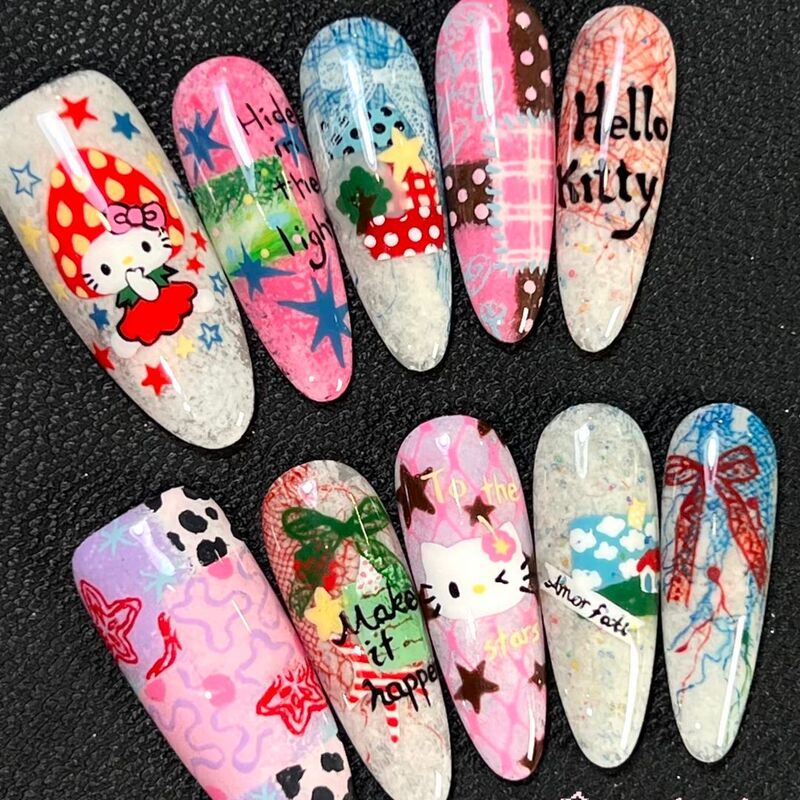 Sweet medium-long oval almond-shaped press-on nails with a 2D manga aesthetic, beautiful fake nail patches, direct wholesale from cross-border factory Sweet medium-long oval almond-shaped press-on nails with a 2D manga aesthetic, beautiful fake nail patches, direct wholesale from cross-border factory