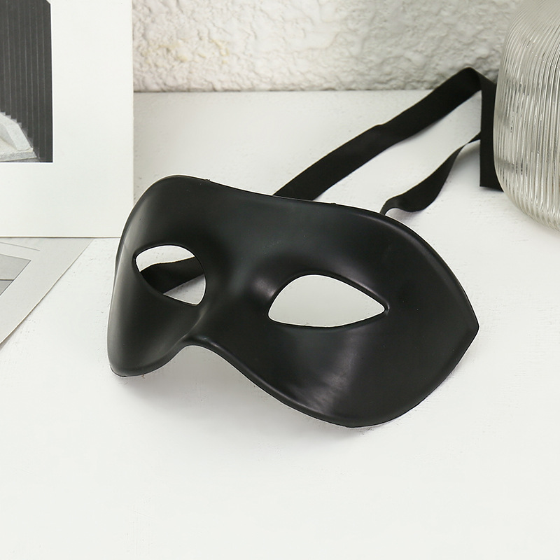 Accesorios de Halloween Ball Adultos Media cara máscara negra Blanca máscara de ojos gruesa para hombres y mujeres artículos de Navidad retro