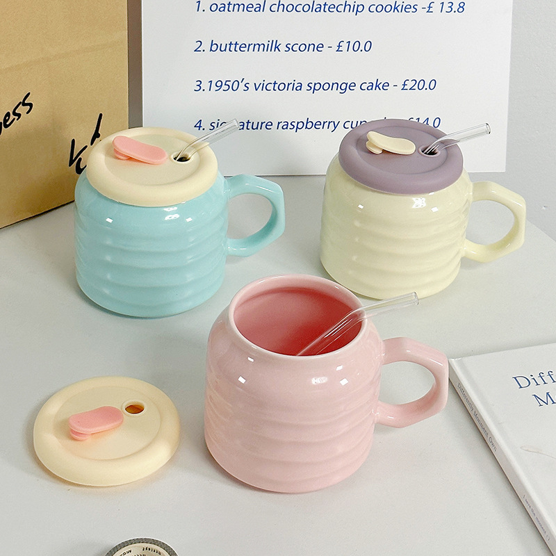 Hermosas tazas de paja de cerámica, tazas de oficina en el hogar con tazas de agua cubiertas, tazas de gran capacidad para niñas, tazas esmaltadas para hombres