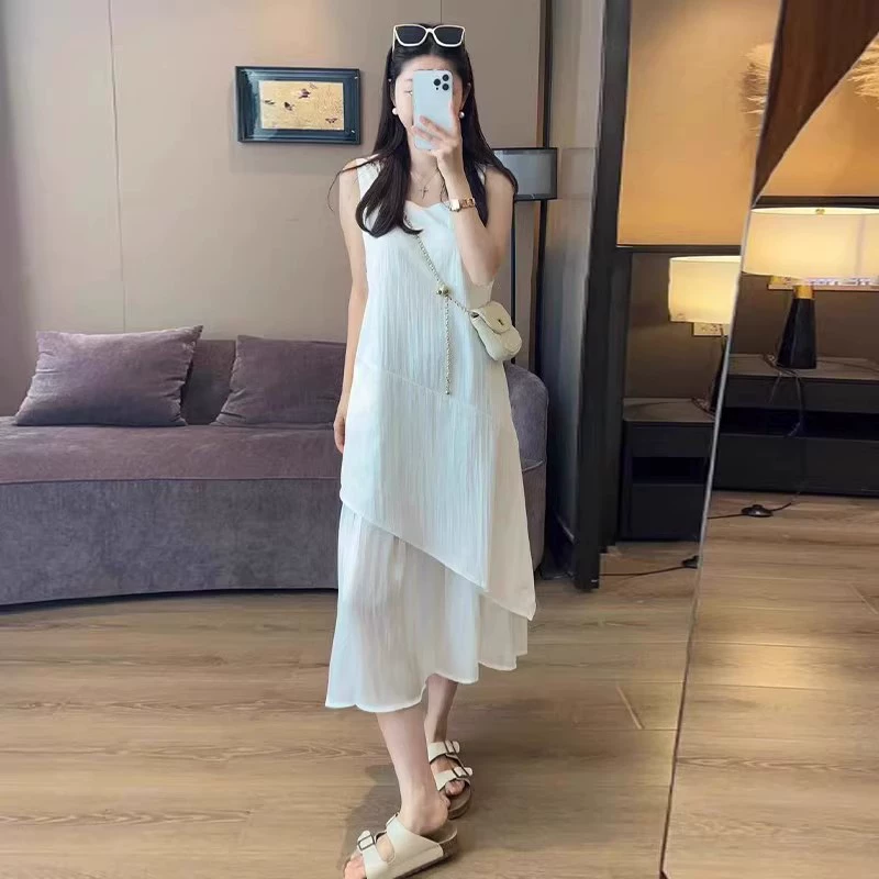 Женское летнее платье-жилет без рукавов, белое, на бретелях, новинка 2025 года, популярная модель, очень красивое, простое, длинная юбка