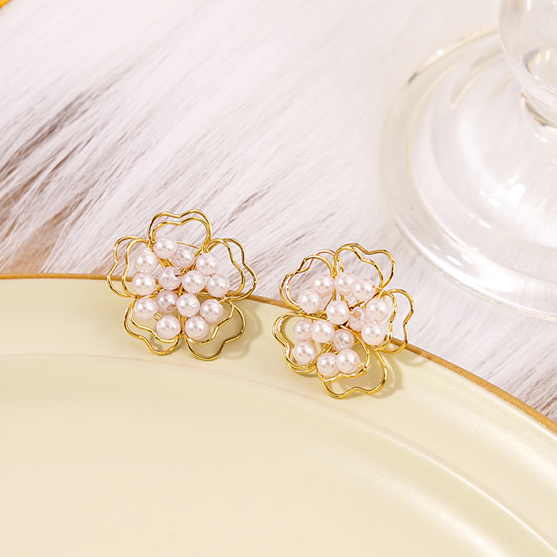 30g Weight Earrings Classification 1 Pair Quantity Daily Occasion Metal Material Star Pattern Women'S Gender Handmade Design Fashion Style 1 Pair Fashion Star Metal Handmade Women's Earrings 7