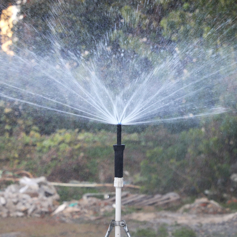 Precio unitario del rayo de plástico rotativo automático enterrado en el jardín de la lluvia sin impuestos