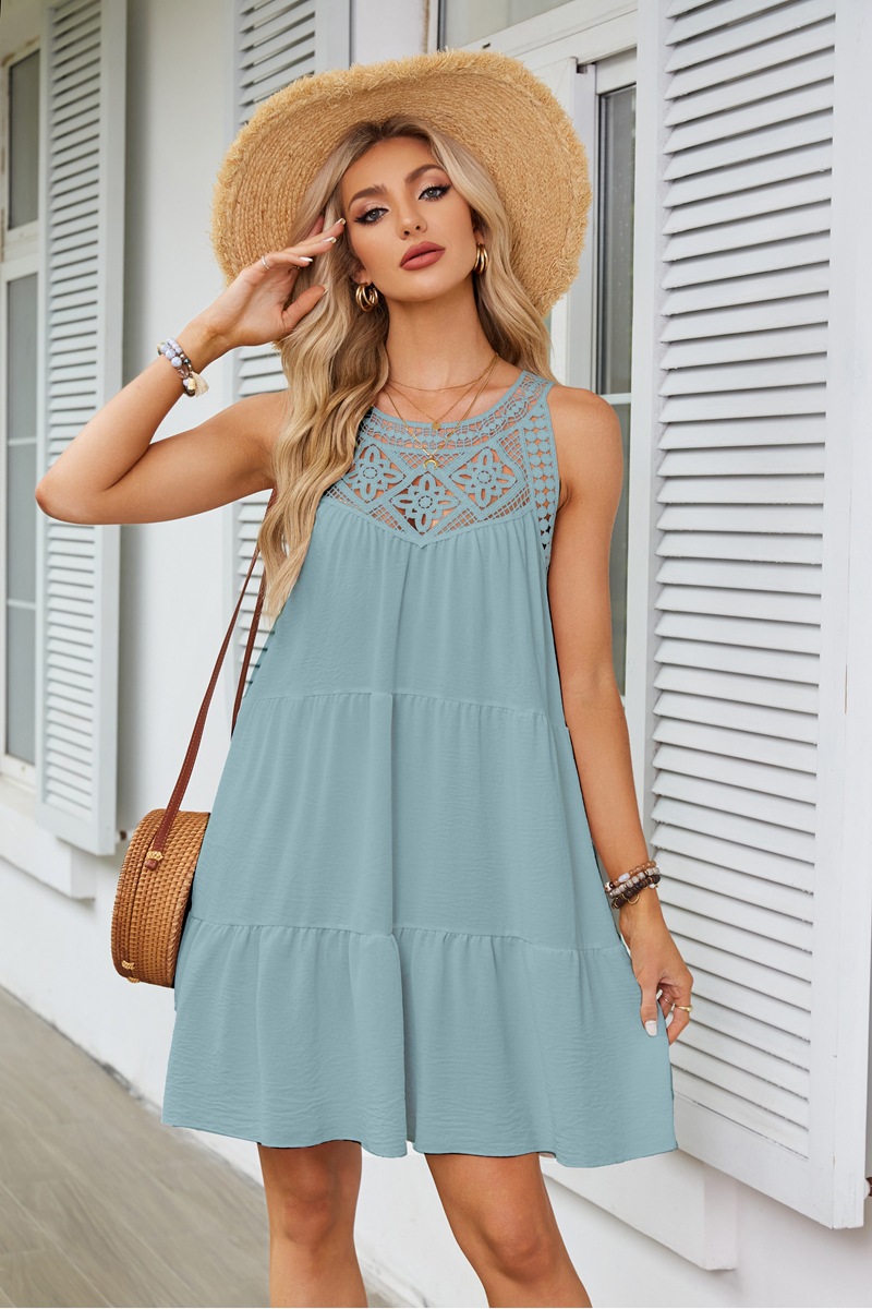 Women's Regular Dress Simple Style Halter Neck Lace Sleeveless Solid Color Knee-Length Holiday Daily display picture 30