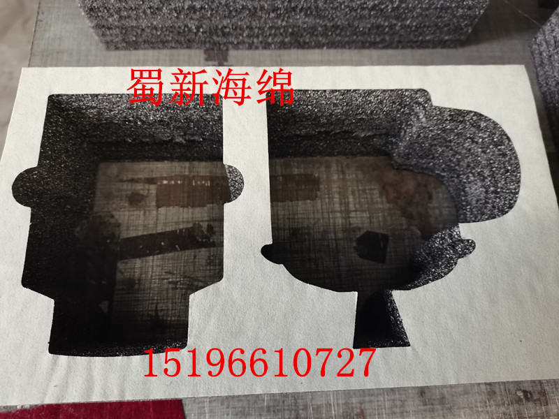 厂家供应黑色珍珠棉表各色绒布缓冲包装泡沫/成型异形珍珠棉