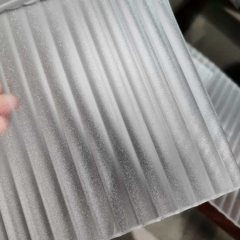 长虹玻璃超白玻璃艺术车刻玻璃深加工钢化处理