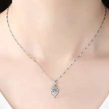 �羳���Q��һ��Ψ�۵������i���Ů���s�r���K�����n��Ů�ѶY��