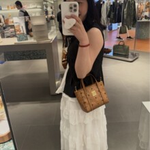 ԭ��MC TONI������˻@��б������μ�����ذ�Ů���r��ͨ�ڰ���