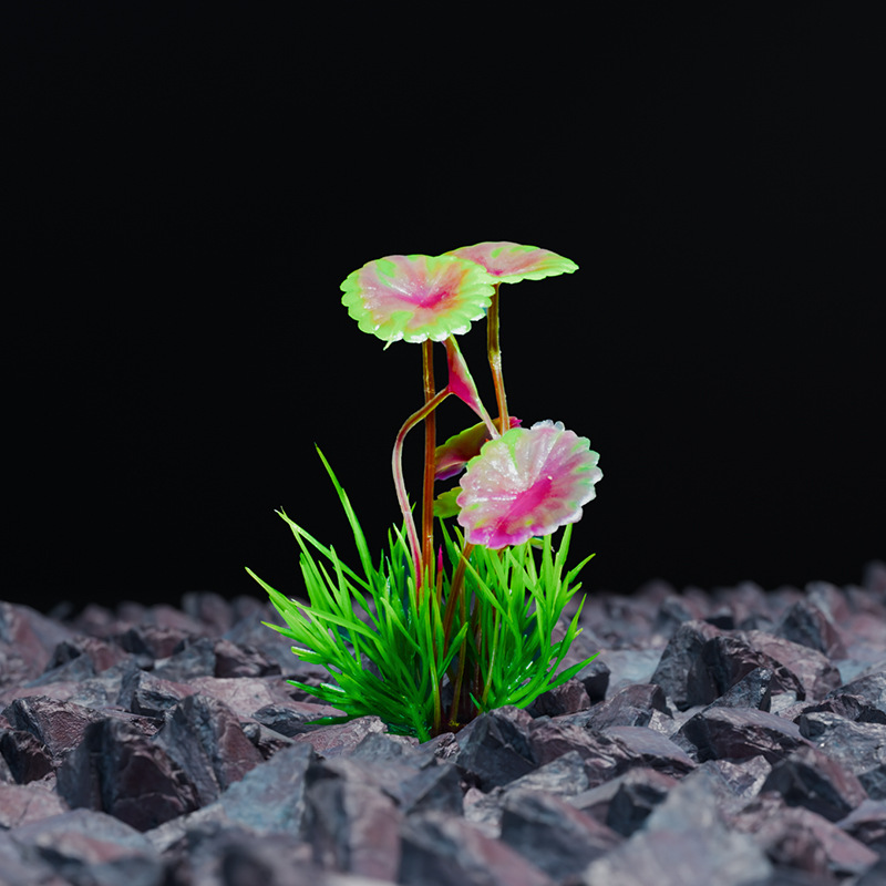 Venta directa de fábrica al por mayor pecera caja de arena decoración plástico simulación plantas de plantas de agua flores falsas paisaje de acuario