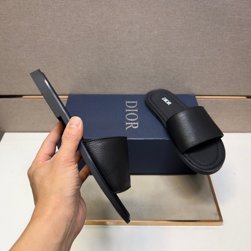 2025 nuevo estilo de gama alta tendencia personalidad chanclas moda casual hermosas chanclas todo fósforo zapatillas de comercio exterior