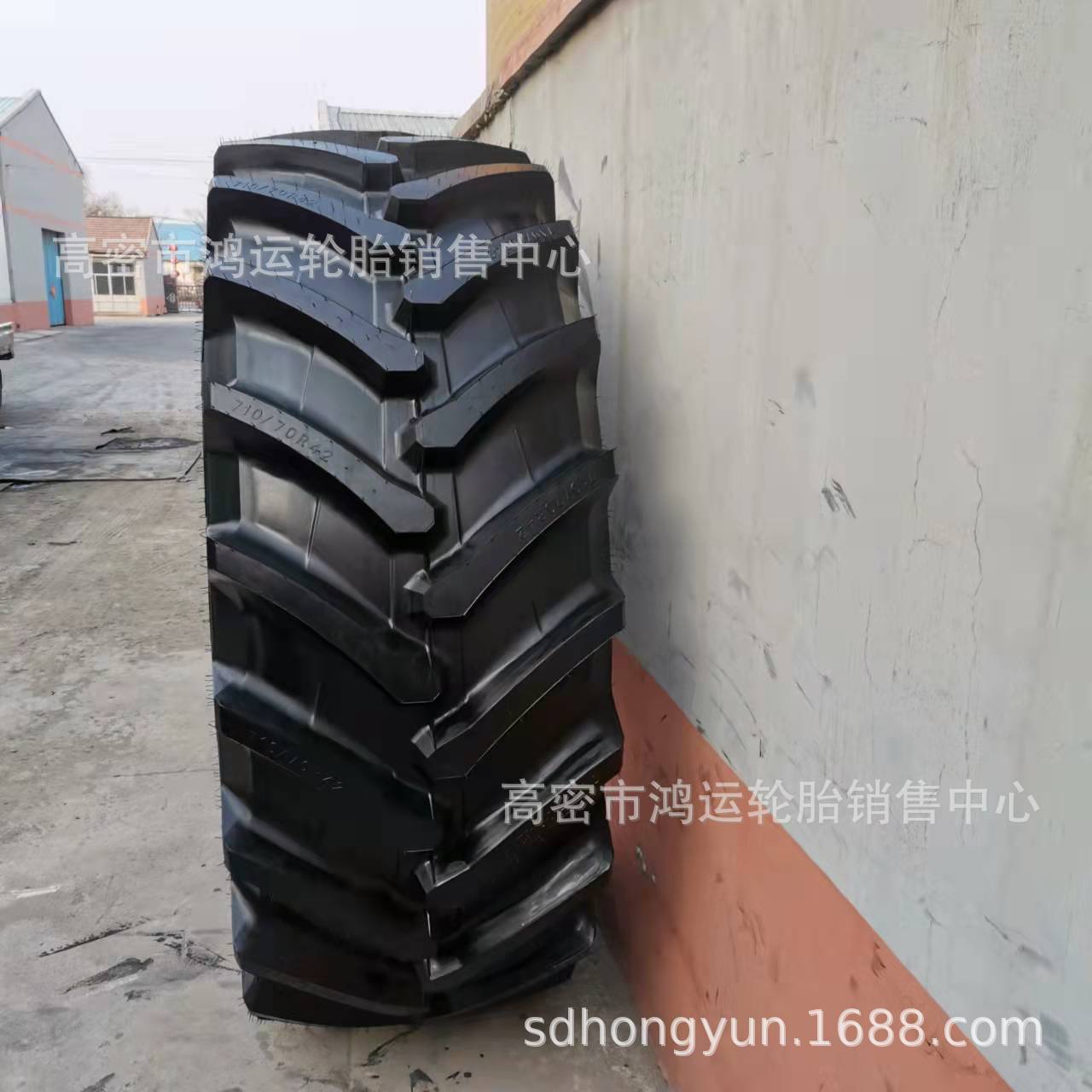 现货 710/70R38 农用子午线轮胎人字花纹拖拉机 710/70R42 轮胎
