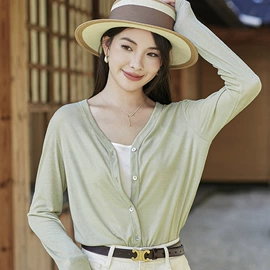 半身裙;休闲裤;女式T恤