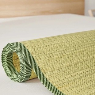 �ļ���Ȼ��ϯ1.8�p�˴�1.5���A��ϯ����ʽ��ϯ0.9m�W�����ᴲϯ