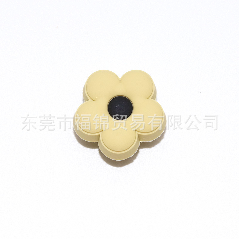 Dongguan fabricación de accesorios de zapatos de agujero DIY zapatos flores de PVC agujero hebilla de zapatos de jardín accesorios de dibujos animados osos