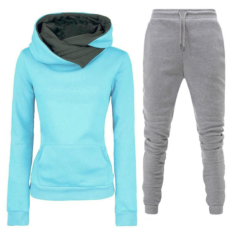 En stock 23 Otoño e Invierno Nuevo traje de ropa deportiva con Capucha forrada de lana para mujer bolso cálido suéter pantalones ropa de mujer al por mayor