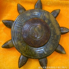 古い玉の山を卸売りします。