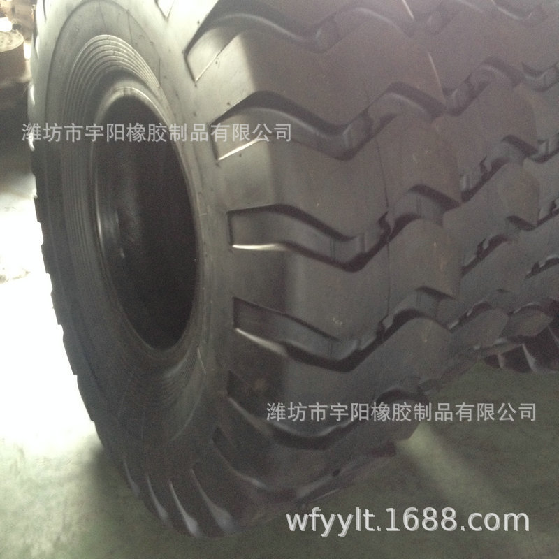 18.00-24 矿用工程胎 铲车 装载机轮胎