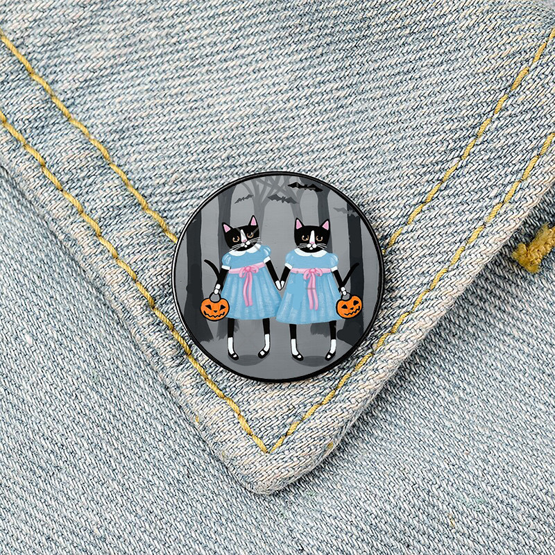 Mixed materials Material Cartoon Style Pin Animal Mixed Materials Printing Unisex Brooches
