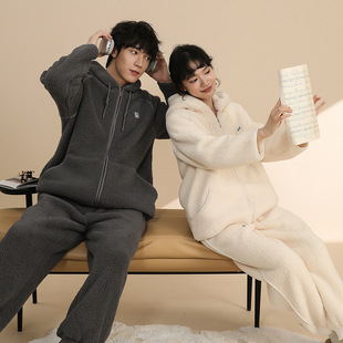 New couple pajamas winter North cake velvet women can wear outside warm home wear suit fleece-lined thickened pajamas men