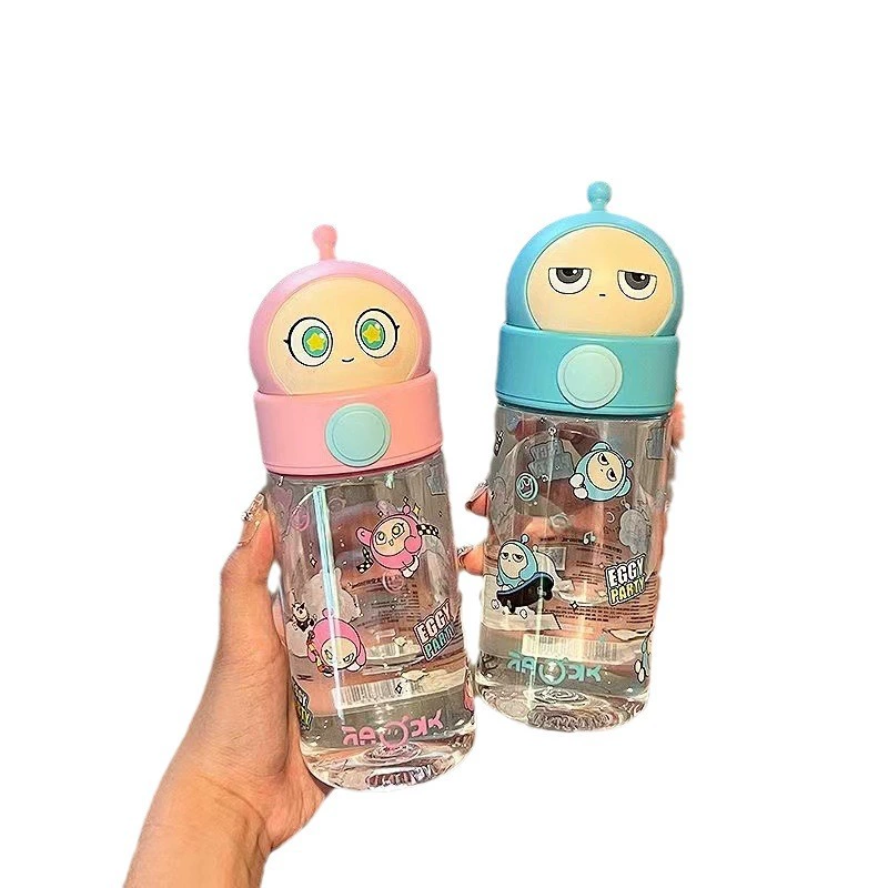 Space doll, handheld cartoon pen, fall protection