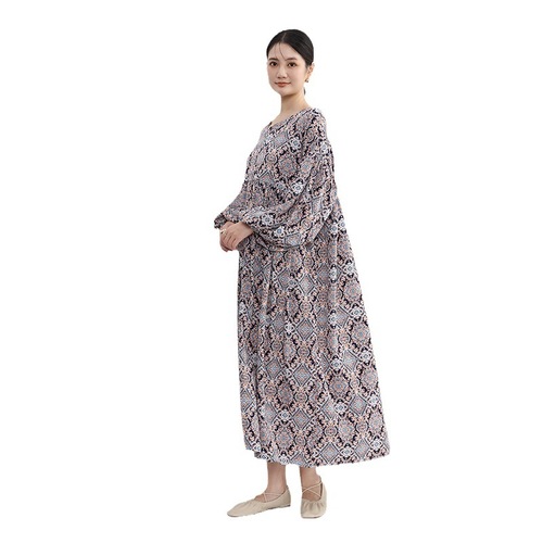 Japanese-style long-sleeved women's spring and autumn loose-fitting slimming plus-size home dress casual round neck outerwear long dress
