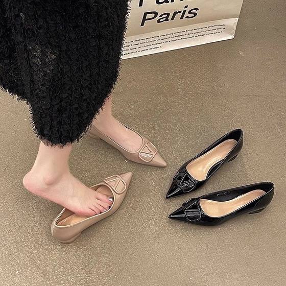 Small 5cm invisible interior heightening patent leather temperament pointed square buckle shoes French nude socialite style shoes