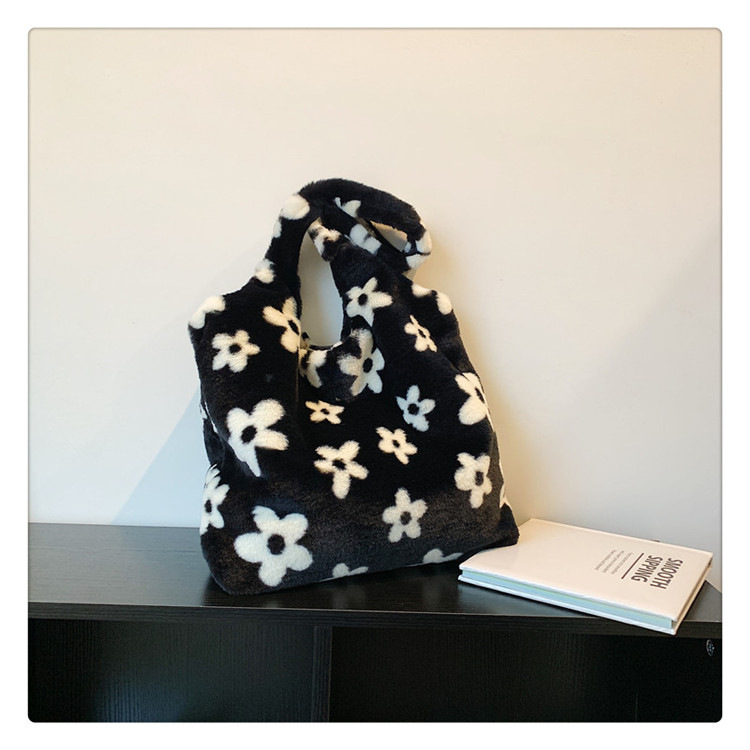 Winter Nieuwe Harige Tas Vrouwen Tas 2023 Mode Grote Capaciteit Vrouwen Schoudertas Zachte Pluche Handtas Vrouwen groothandel_voghion.com