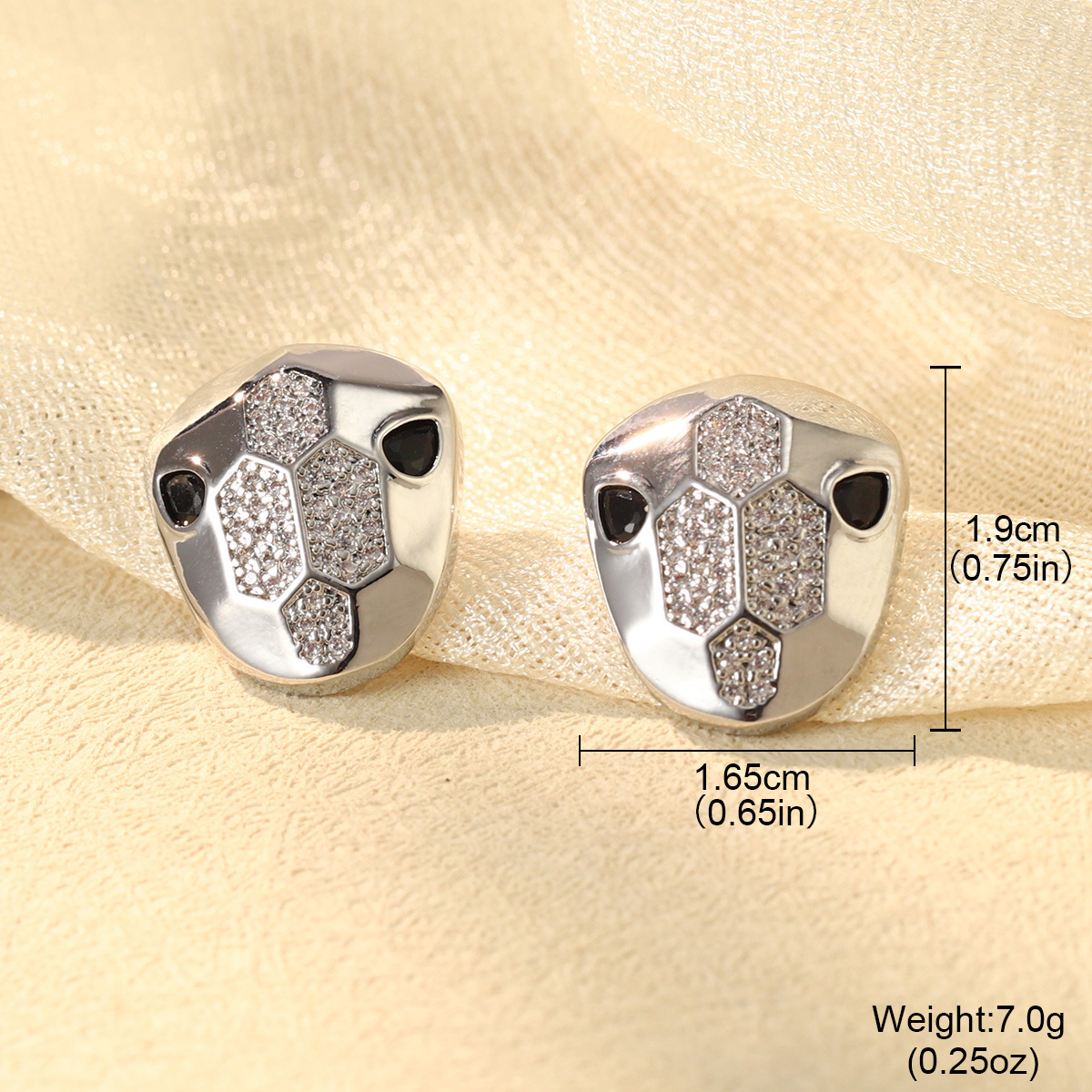 7g Weight Copper Ear Needle Material Ear Studs Classification 1 Pair Quantity Daily, Street Occasion Copper Material Geometric Pattern Women's Gender Mixed Metal, Plating Design Retro, Commute Style 1 Pair Retro Commute Geometric Mixed Metal Plating Copper Ear Studs 2