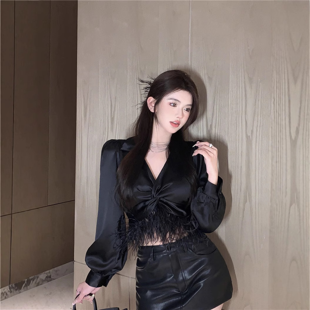 (2개) 새틴 셔츠 여성 디자인 센스 틈새 깃털 술 셔츠 가을 프랑스 V 넥 사교계 우아한 긴팔 탑