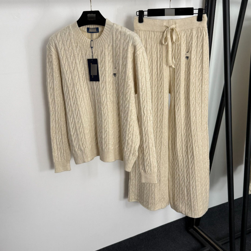 Shenzhen Nanyouhuo Cross-Border Women's Fashion Set Polo Embroidered Cable Knit Long-Sleeve Sweater + High-Waisted Trousers Shenzhen Nanyouhuo Cross-Border Women's Fashion Set Polo Embroidered Cable Knit Long-Sleeve Sweater + High-Waisted Trousers