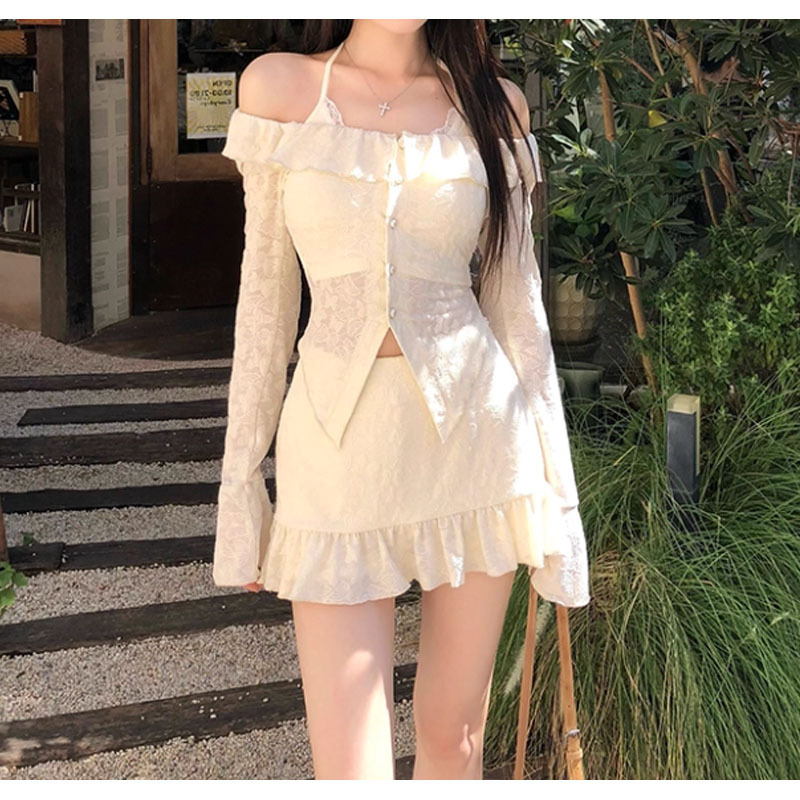 法式周末约会 法式蕾丝衬衫女显瘦辣妹设计感开衫上衣2025秋冬新|undefined