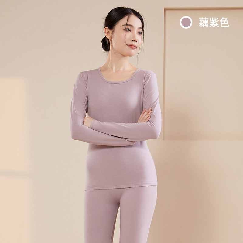 藕紫色