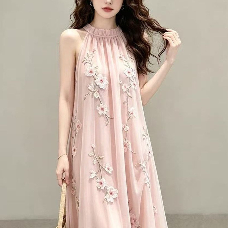 Especially Beautiful, Waist-Cinching Little Dress, Elegant and Classy, Stunning French-Style Chic, Super Trendy, Age-Reducing Pink Halter Neck Dress