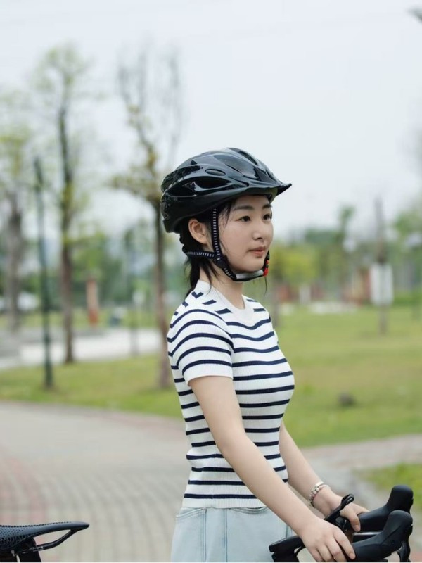 自転車マウンテンバイクヘルメットユニセックスワンピースロードヘルメット通気性ユニセックス|undefined