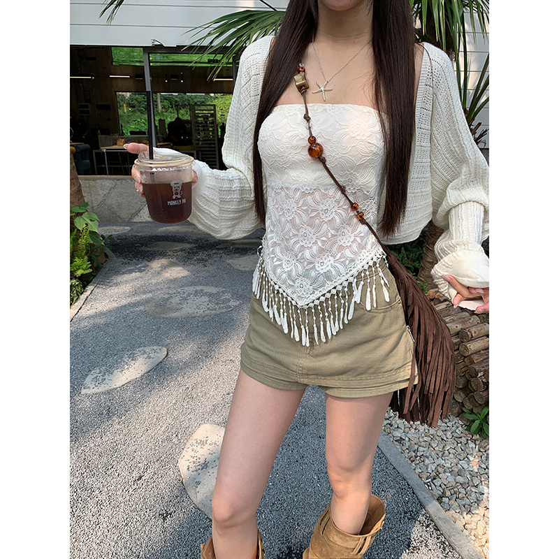 New Lace Tube Top Sleeveless Vest for Women's Summer Outer Wear Embroidered Beautiful Straps with Chest Pads and Anti-Slip Straps Slim Fit Top New Lace Tube Top Sleeveless Vest for Women's Summer Outer Wear Embroidered Beautiful Straps with Chest Pads and Anti-Slip Straps Slim Fit Top