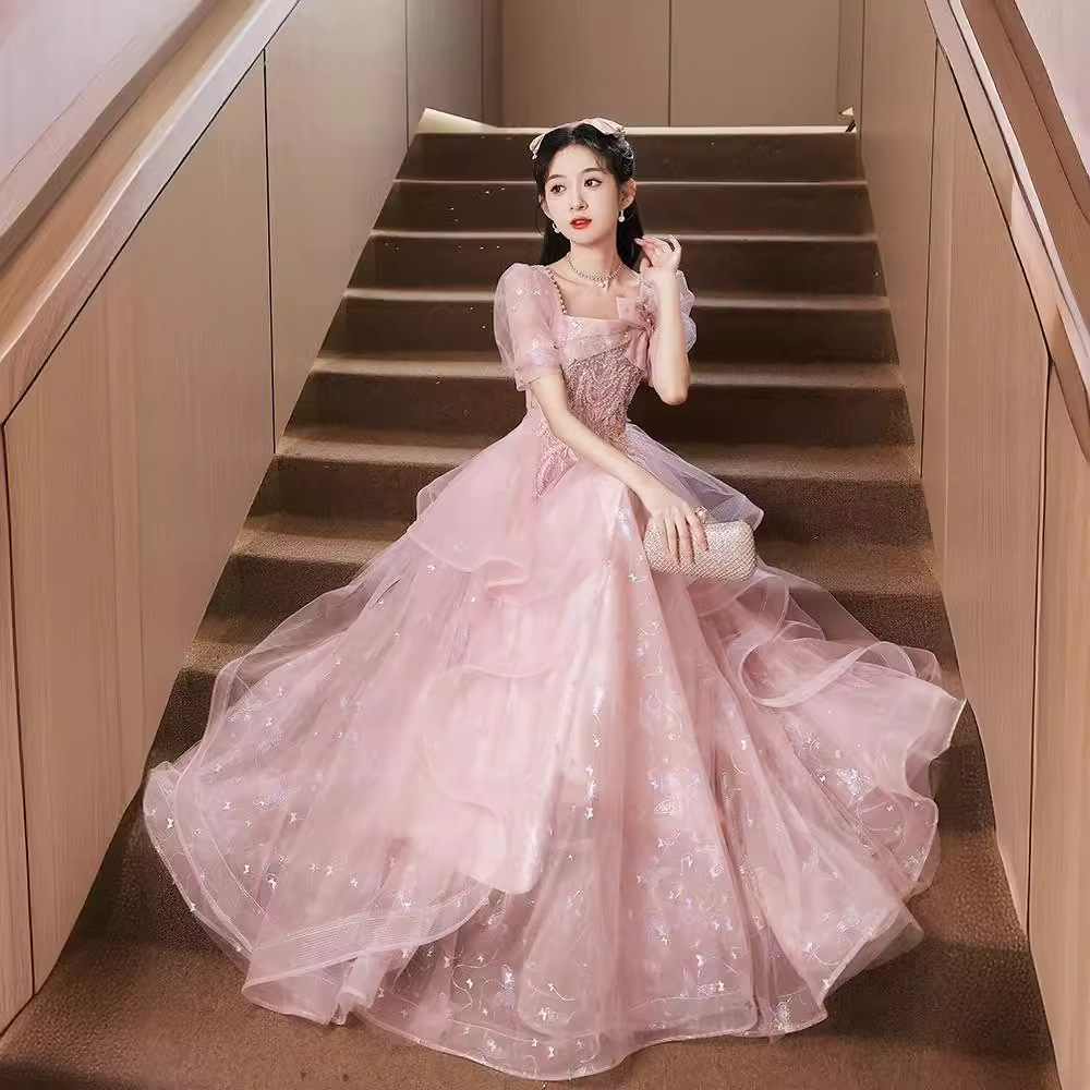 Vestido de noche rosa para mujer, nuevo modelo 2026, estilo de lujo ligero, nicho de alta gama, sofisticado, para ceremonia de mayor edad, presentación, examen de arte escénico