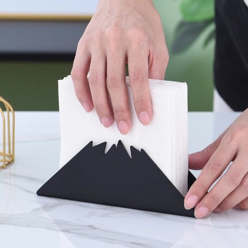 Iron painted black volcanic paper towel holder hotel Western paper towel holder vertical napkin holder restaurant paper towel holder