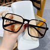 Fashionable brand sunglasses, square glasses, city style, internet celebrity