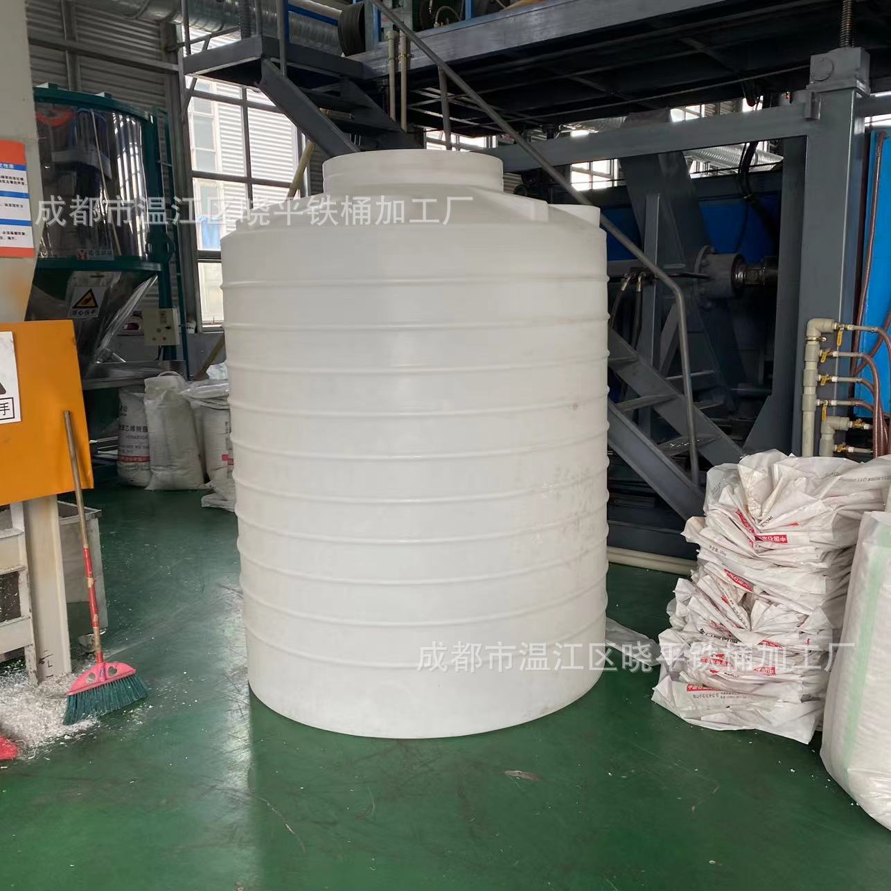 10吨塑料水塔水箱15吨化工PE储罐20吨外加剂储罐30吨储水罐