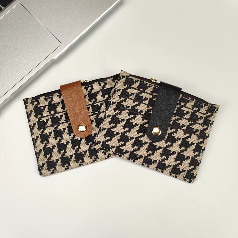 014横款拉连卡包