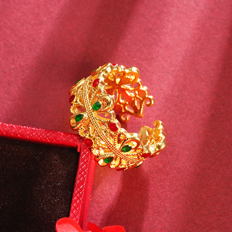 Anillo de oro de Gufasha tallado hueco flor lenglong abertura fuente mujer fábrica de aleación de cobre chapado en oro al por mayor latón