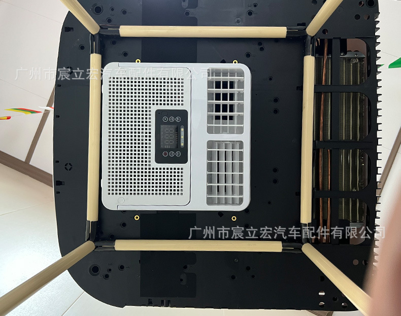 Manufacturer's New Car Heating and Cooling Electric Air Conditioner 12V24V Dual Temperature Roof Truck Rv Dining Car Parking Air Conditioner