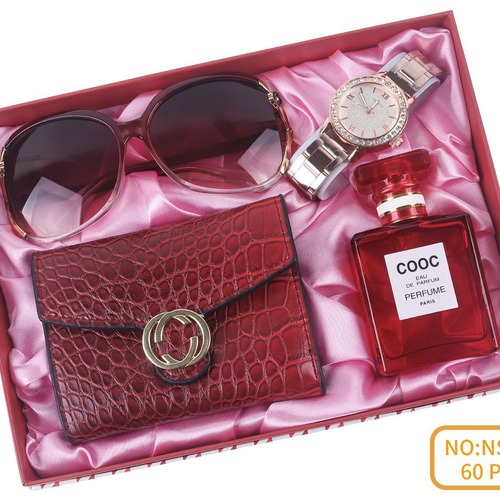 4pcs/set women's new gift box set watch sunglasses wallet keychain new fashion personality