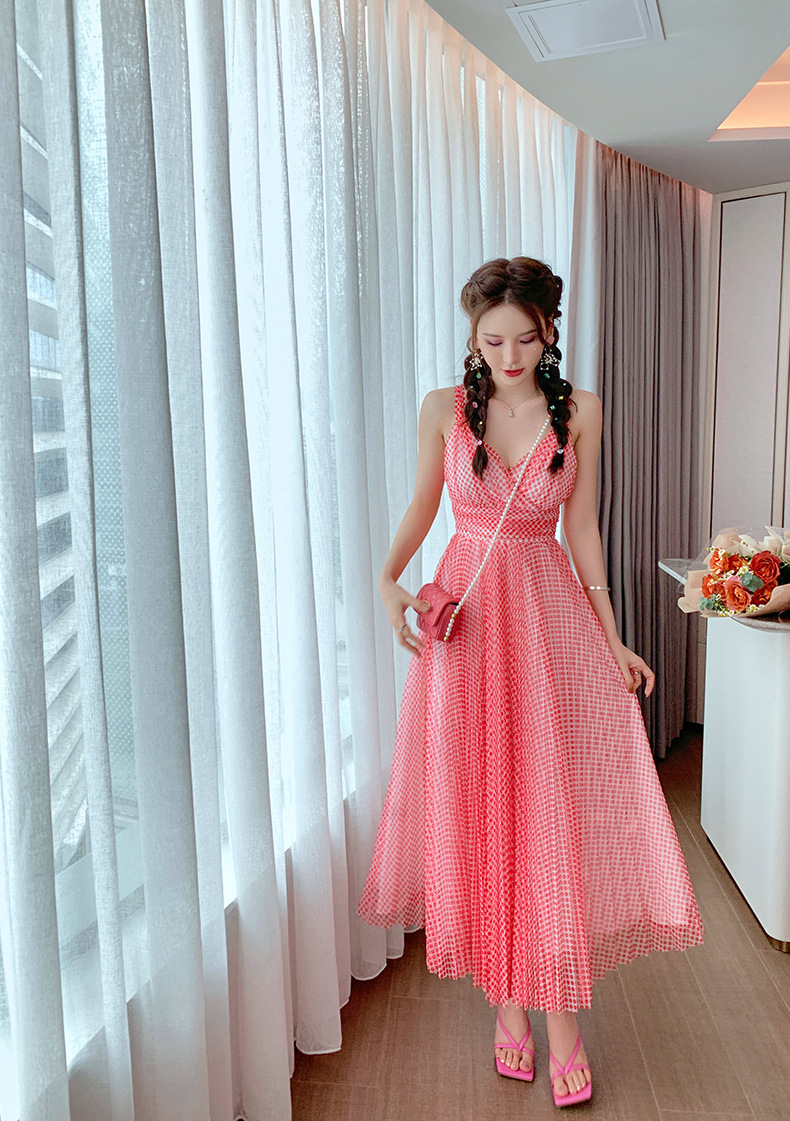 Váy maxi cổ chữ V chấm bi lưới xếp ly cạp cao tay địu — Màu đỏ chi tiết 11