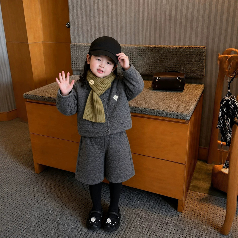 Children's clothing for girls, waffle knit Japanese-style jacket with cropped pants, 26 autumn/winter new style, online store stock