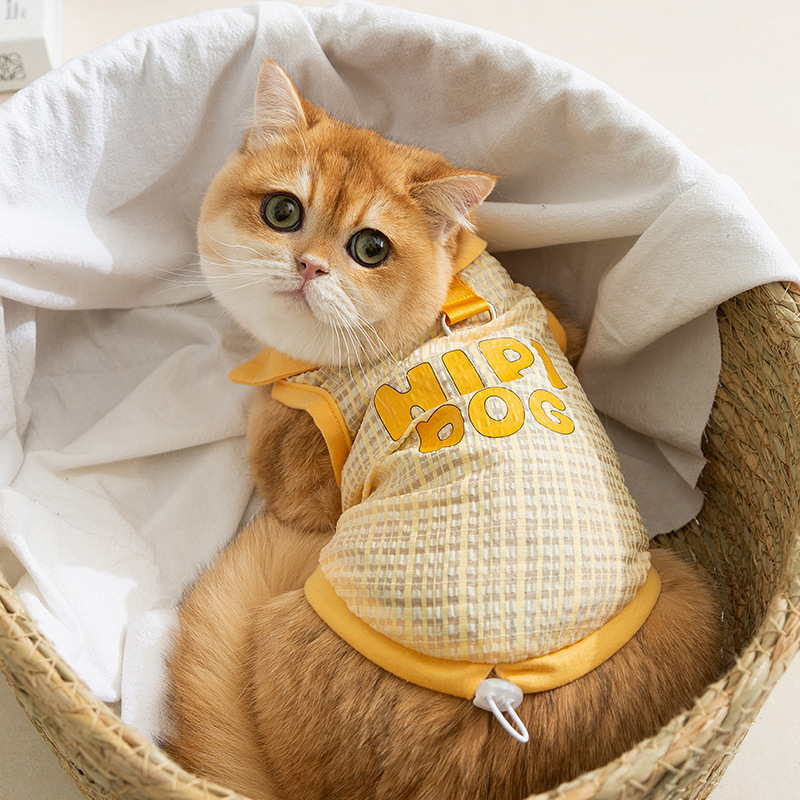 Gato primavera y verano transpirable delgado gato sin pelo gatito jacquard cuadrilátero chaleco perro camiseta ropa de mascotas